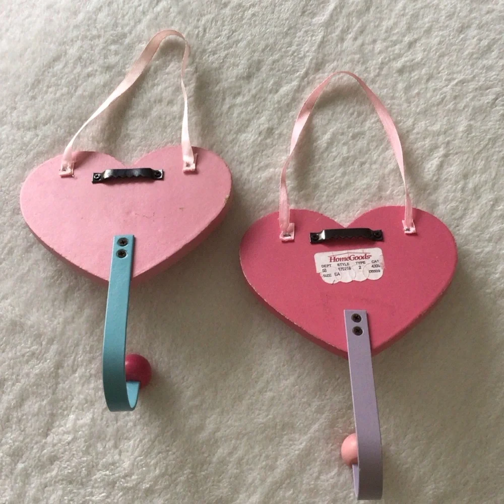 Heart-Shaped Pink and Blue Wall Hook Set - Decorative Kids Wall Decor